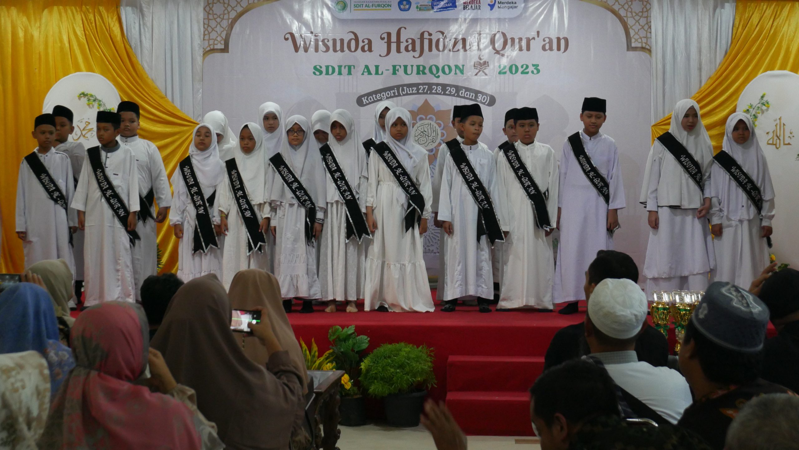 Wisuda Hafidz Al Quran Sdit Al Furqon Tahun 2023