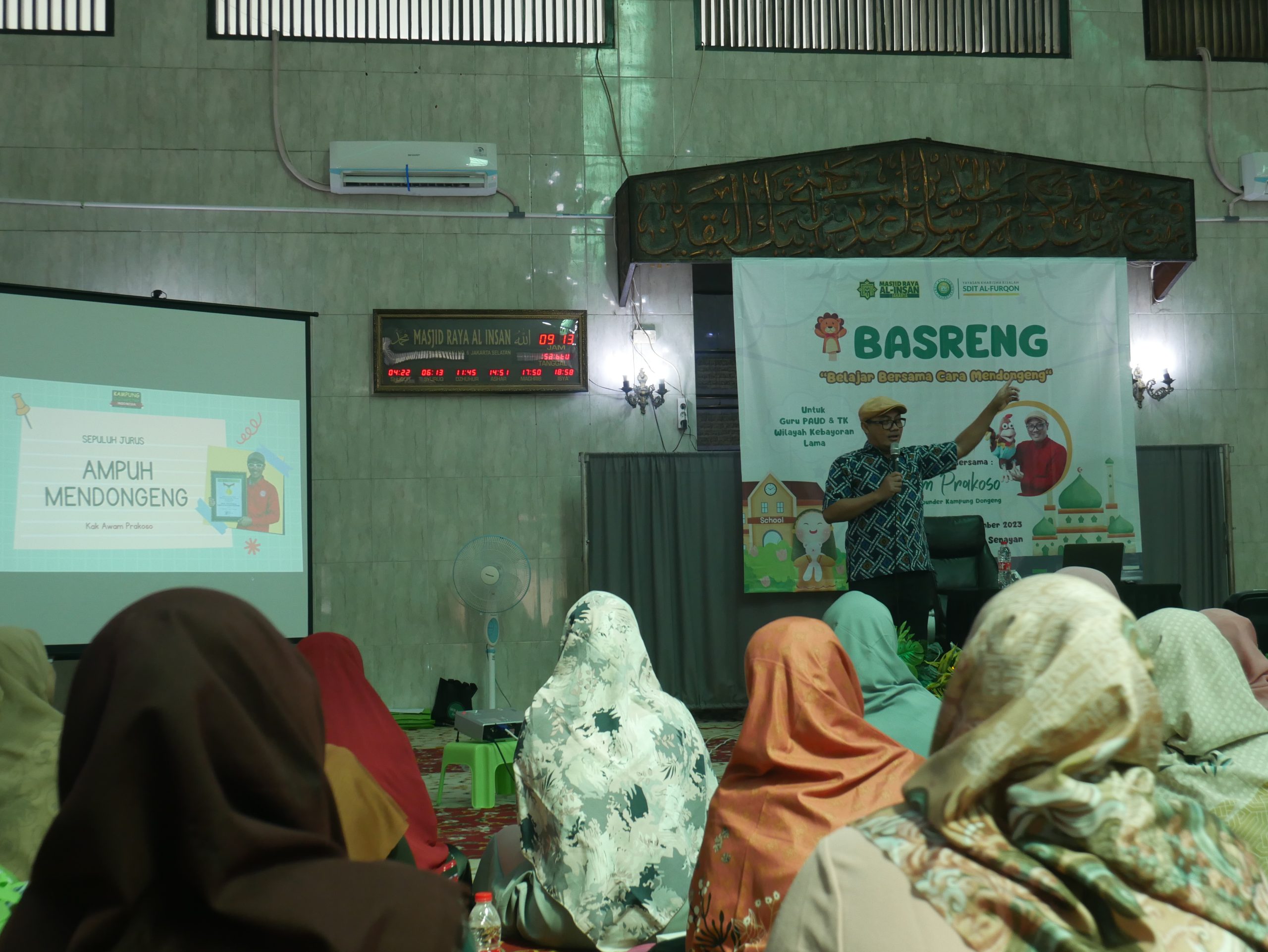 Pemaparan materi oleh Ka Awam Prakoso