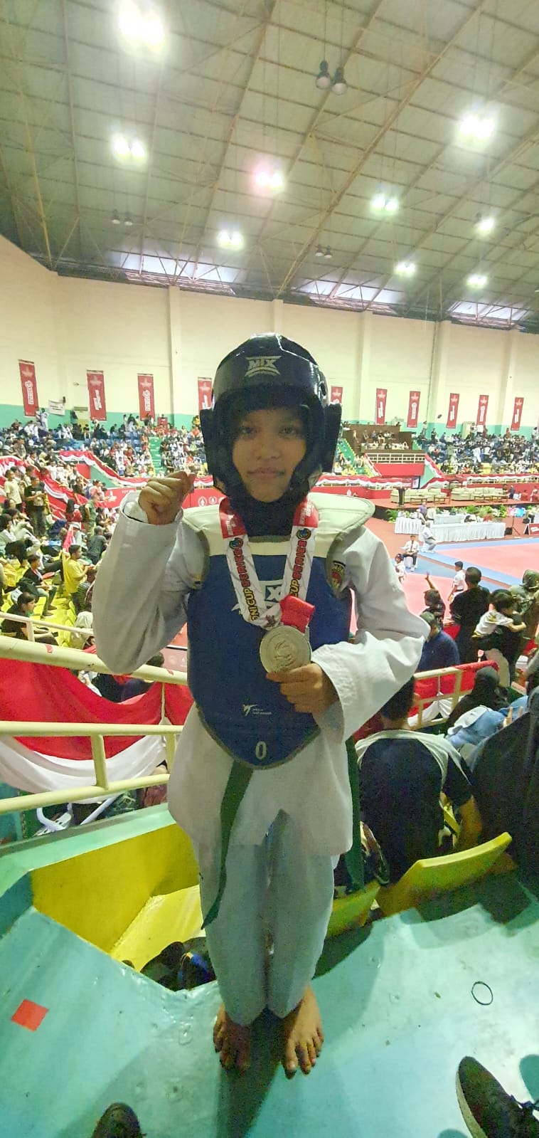 Dwita medali Perak