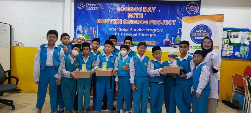Einstein Science Project Kelas Tinggi Mujahid_1
