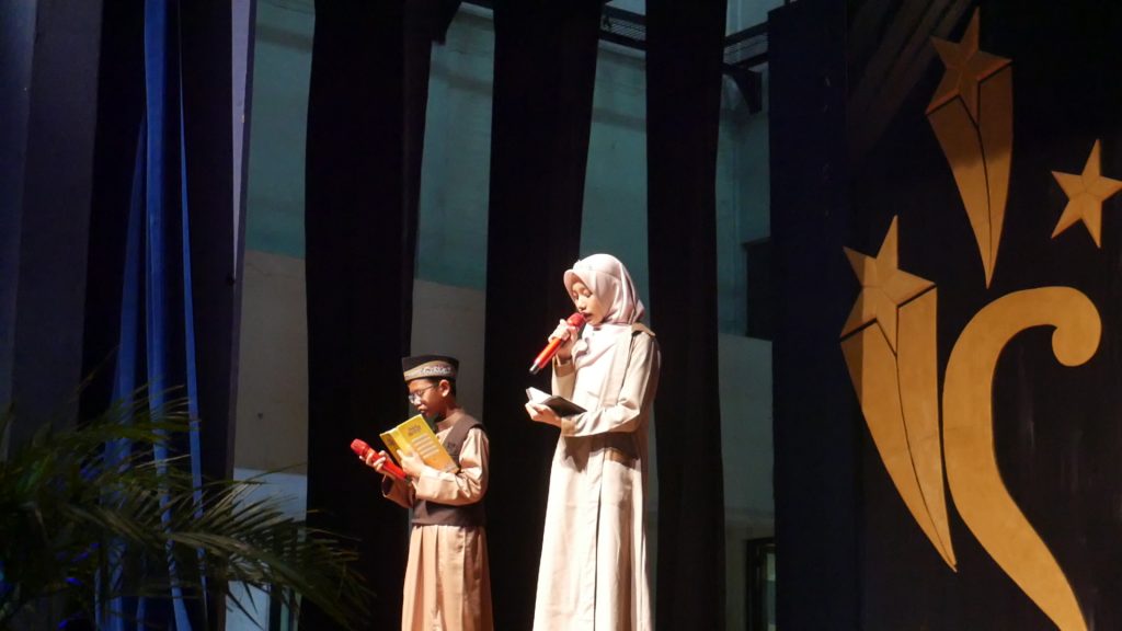 Pembacaan Tasmi Alya dan Syamil Pelepasan Angaktan XXII SDIT Al-Furqon Jakarta Selatan