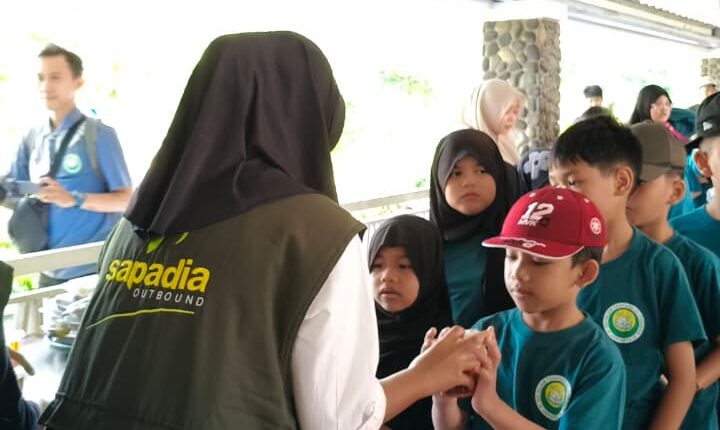 Welcome drink_Study Tour SDIT Al-Furqon 2025